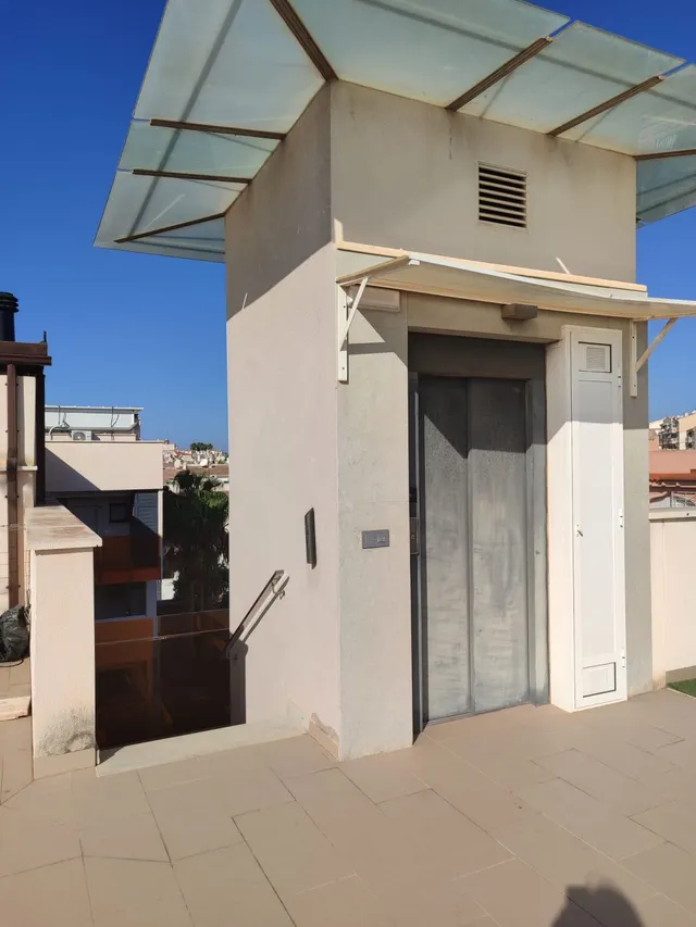 Apartamento 2 habitaciones 103m² en venta - Estacion de autobuses — 42