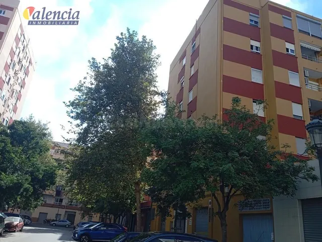 Piso 3 habitaciones 90m² en venta - Ciutat Fallera — 3