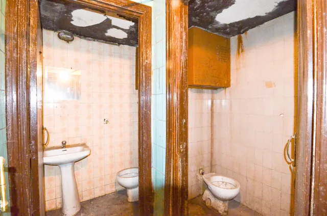 Urbis te ofrece un local comercial en venta en zona Centro, Salamanca. — 22