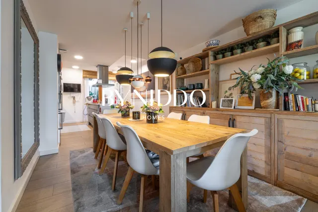 Exclusiva vivienda con dos espacios independientes, jardín privado y piscina en Can Mates — 21
