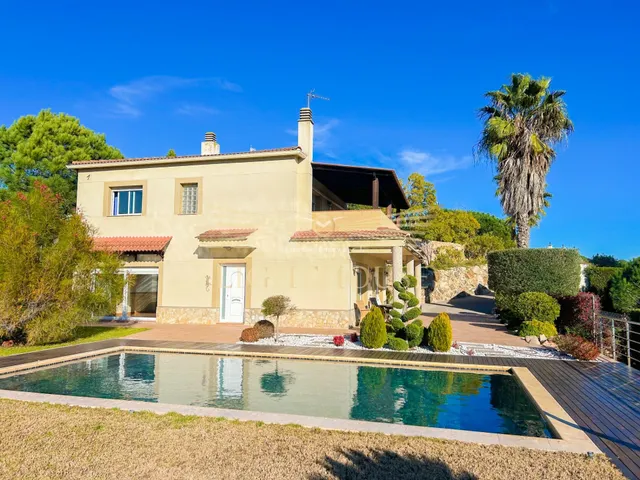 Villa exclusiva con vistas al mar en Los Pinares, Costa Brav