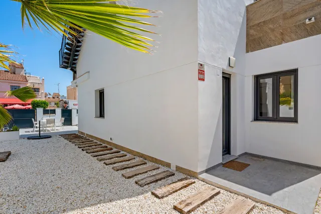 Villa 3 habitaciones 105m² en venta - El limonar — 30