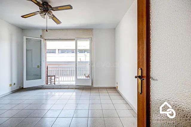 VENTA PISO EN IGUALADA ZONA LA MASUCA 3 habitaciones, TERRAZ - foto 4