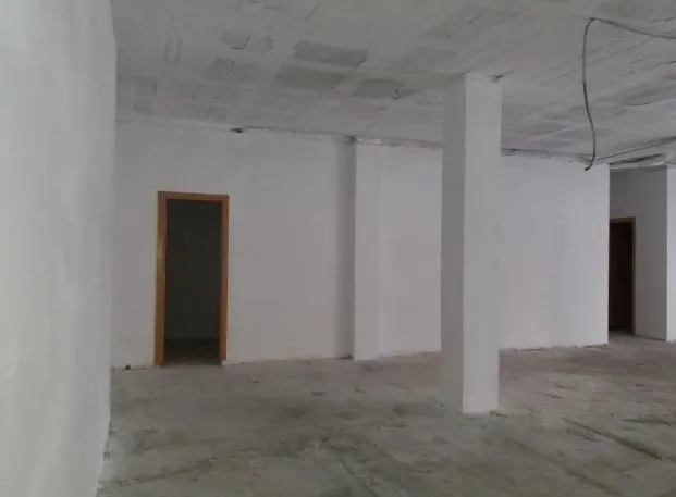 LOCAL EN VENDA A SANTA MARGARIDA DE MONTBUI, PROVÍNCIA DE BARCELONA — 8