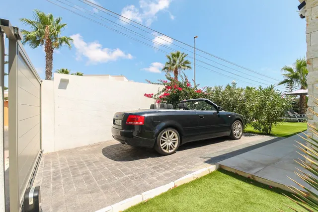 Villa 3 habitaciones 130m² en venta - Lomas de Cabo Roig — 42