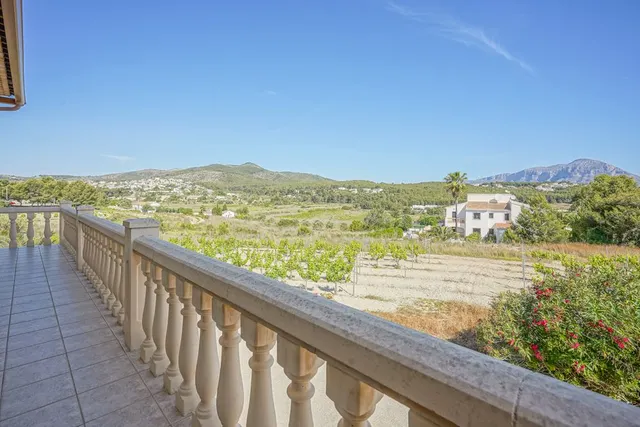 Villa 4 habitaciones 540m² en venta - La Lluca - La Tarraula — 46