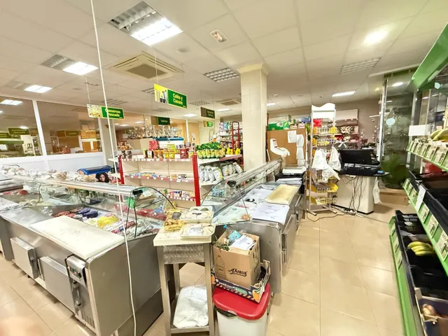 EN EXCLUSIVA LOCAL COMERCIAL EN VILLANUEVA DE ALGAIDAS¡¡¡¡¡¡ - foto 4