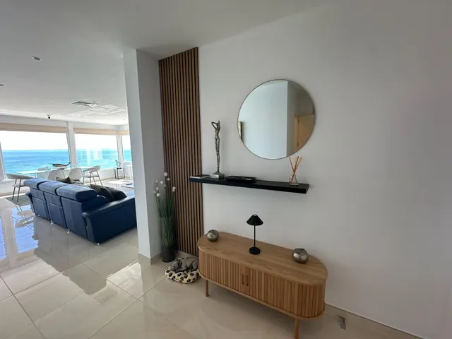1ª Línea Playa Fuengirola - Super Atico 2 Dormitorios, Vistas al mar y Piscina, Gran Terraza, Sauna — 15