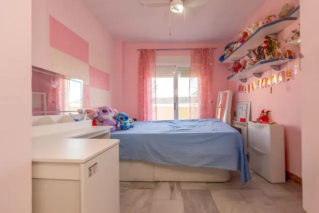 VIVIENDA UNIFAMILIAR ADOSADA EN OGIJARES — 35