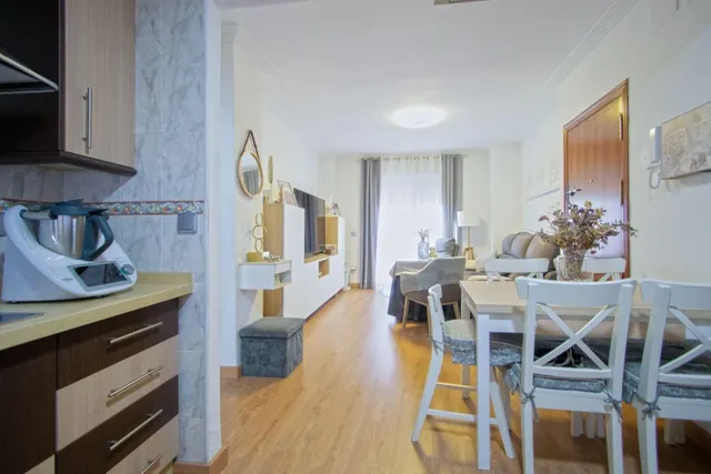 ¡Oportunidad única en Torreblanca! Espectacular piso completamente reformado y amueblado — 8