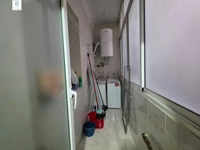 Gran piso de 3 dormitorios y 2 baños en la mejor ubicación — 26