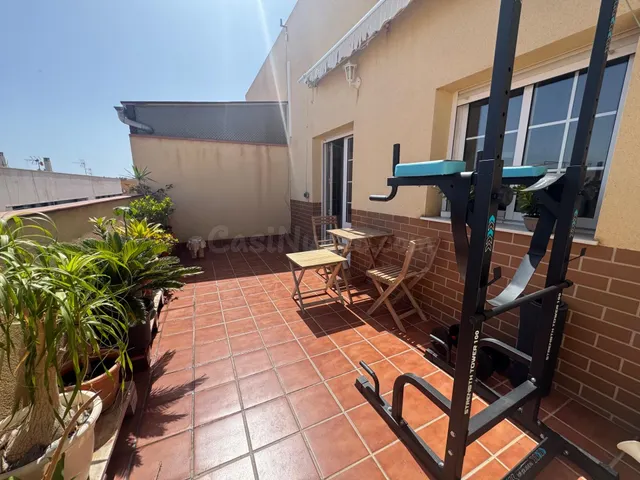 Ático reformado con gran terraza y vistas despejadas en Roqu - foto 4
