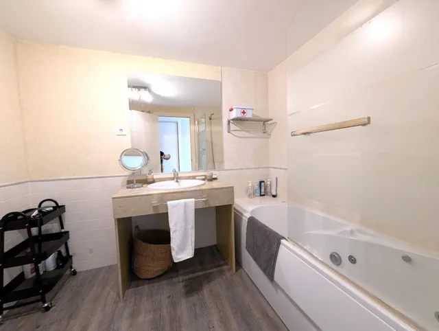Apartamento en Alquiler en San Roque Cádiz — 41