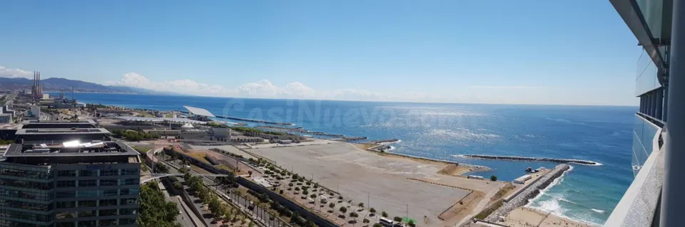 Atico Espectacular con Vistas al mar y Ciudad!