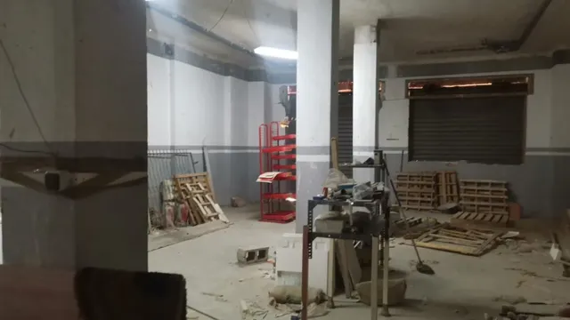 ¡¡ OPORTUNIDAD !! Local comercial en Desamparados (Orihuela), 400 m2. de superficie a cuatro calles. — 2