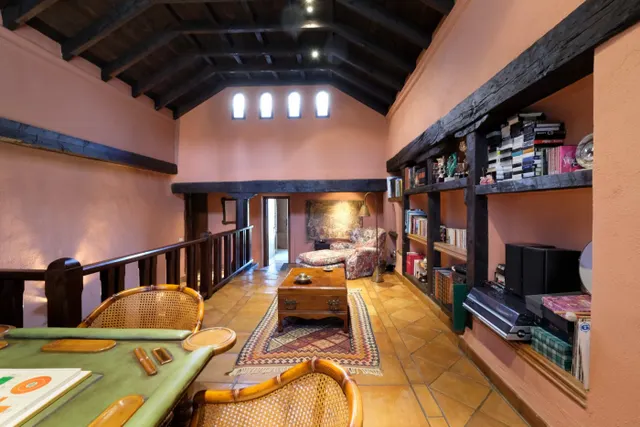CASA DE LUJO EN LA ZUBIA — 29