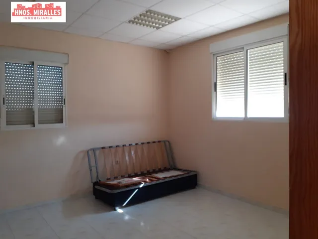 GASOLINERA CON PARCELA, CASA  RESTAURANTE EN MONFORTE DEL CID — 25