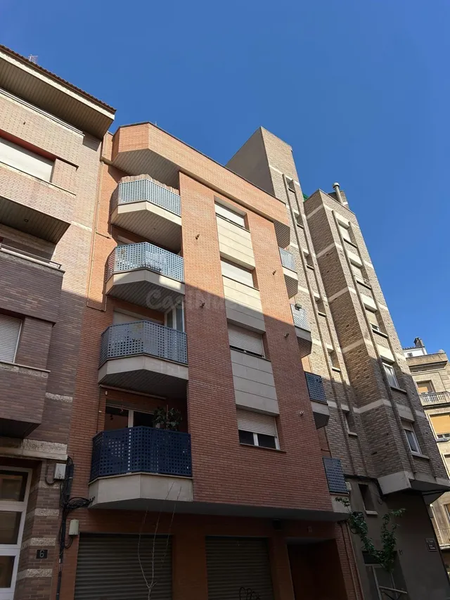 APARTAMENTO SEMINUEVO DE 2HAB EN ZONA RECTORAT CON INQUILINO
