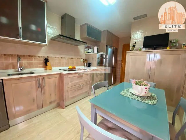 Chalet adosado con jardin ! — 30