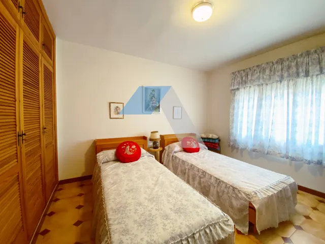 ¡¡INCREÍBLE CHALET en parcela de 11.000 m2!!!! — 18
