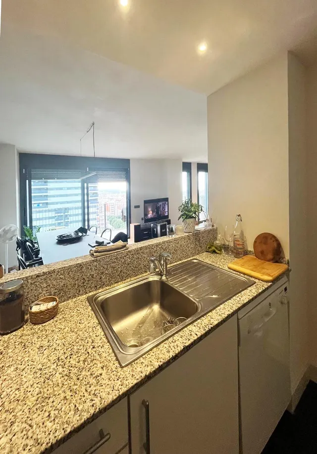 Fantástico piso reformado con vistas — 10