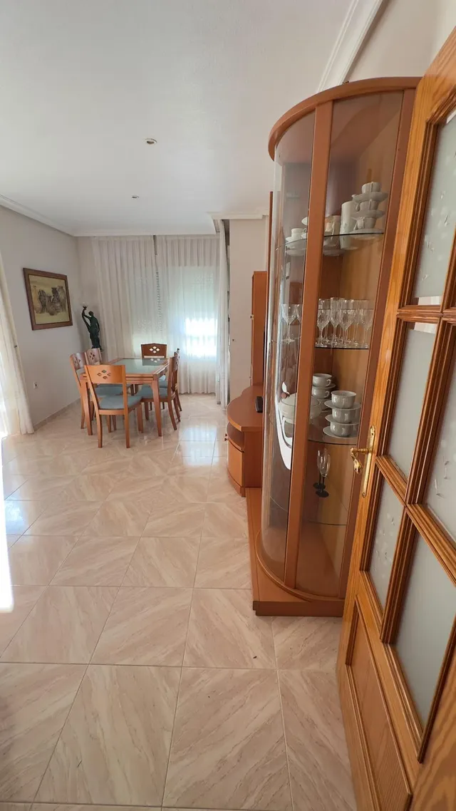 ¡alquiler larga temporada! apartamento 3 dormitorios en el centro de Torrevieja — 12