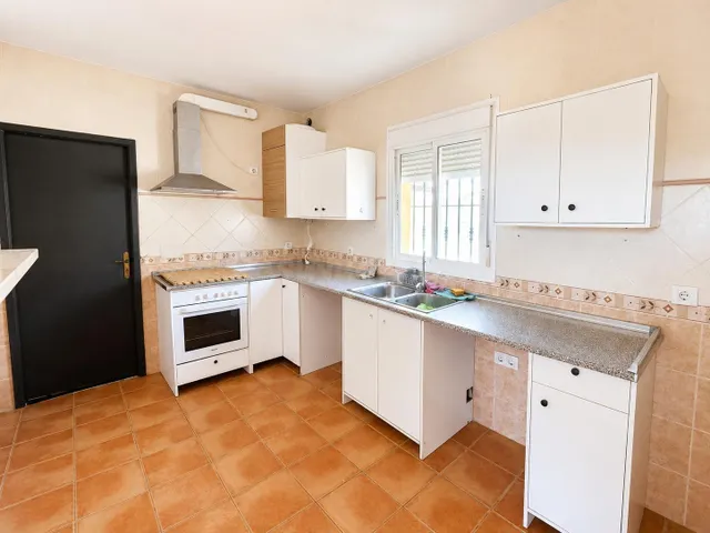 Chalet con encanto y amplios espacios en Pago del Humo — 17