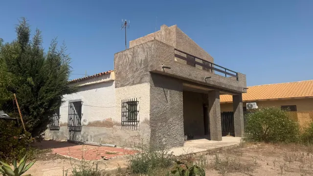 CASA DE CAMPO EN CORVERA CON 5.400 M2 DE PARCELA — 17