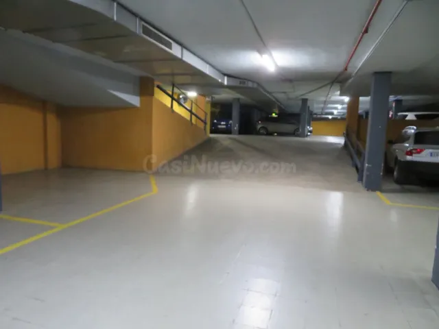 PLAZA DE PARKING EN EL RAVAL - foto 3