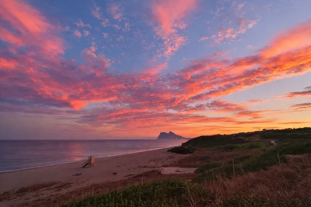 Parcela en venta - Playa la alcaidesa — 11