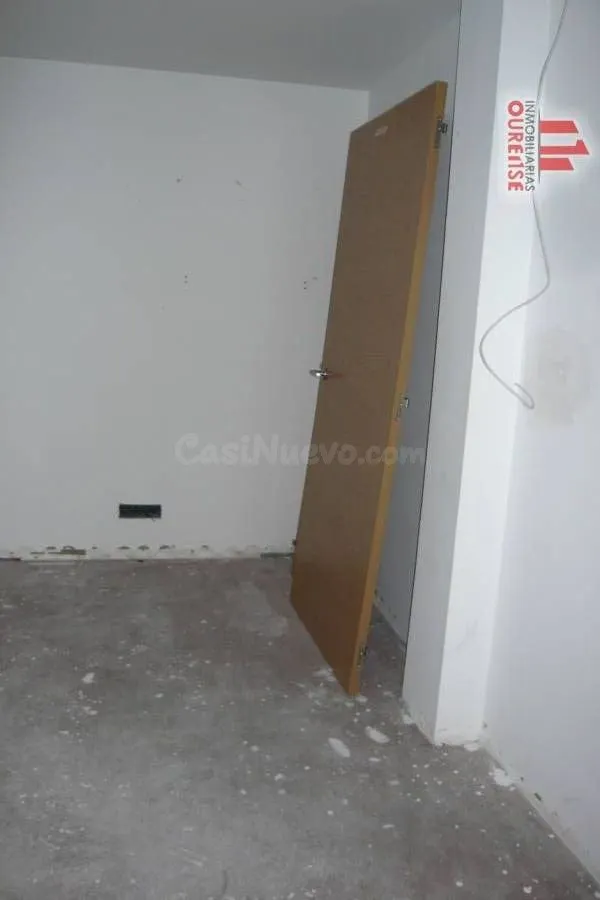 LOCAL COMERCIAL EN EL CENTRO DE OURENSE - foto 5