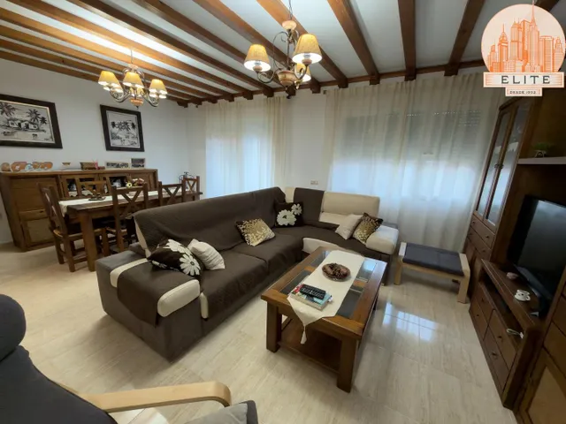 Chalet adosado con jardin ! — 22