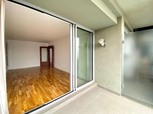 Piso en Venta Exterior con Piscina Comunitaria e Inquilino — 6