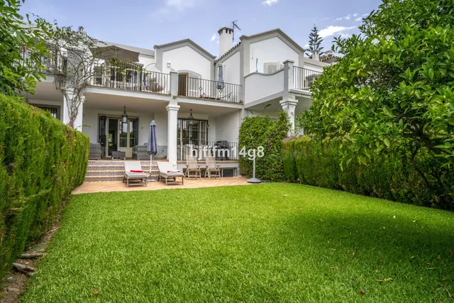 Adosado 3 habitaciones 385m² en venta - Marbella