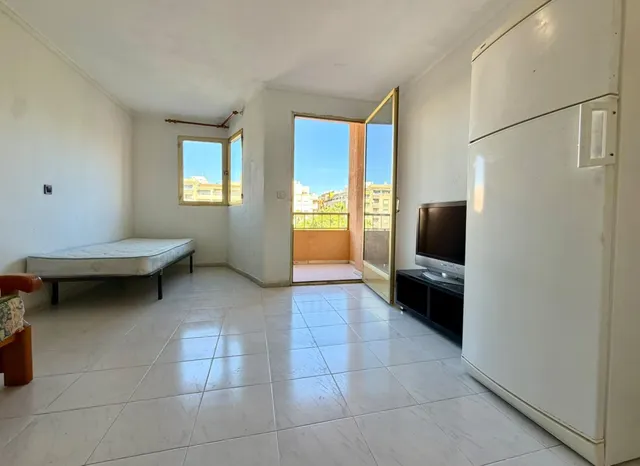Estudio en Venta a Pasos de la Playa del Cura, Torrevieja - foto 3