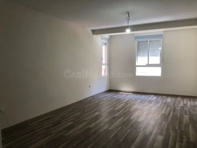 REFORMADO TODO EXTERIOR, 215-€ ES TUYO - foto 2