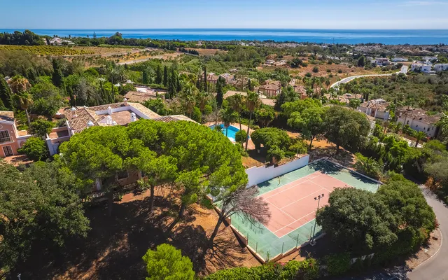 Chalet 20 habitaciones 1785m² en venta - Marbella — 37