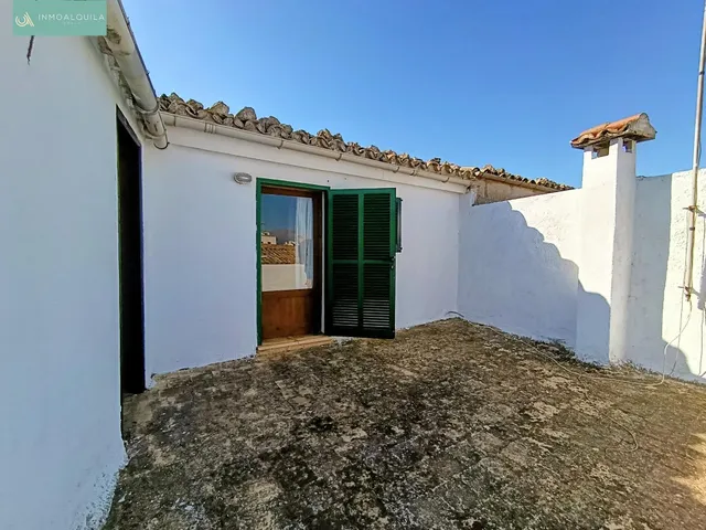 PLANTA BAJA EN MURO — 11