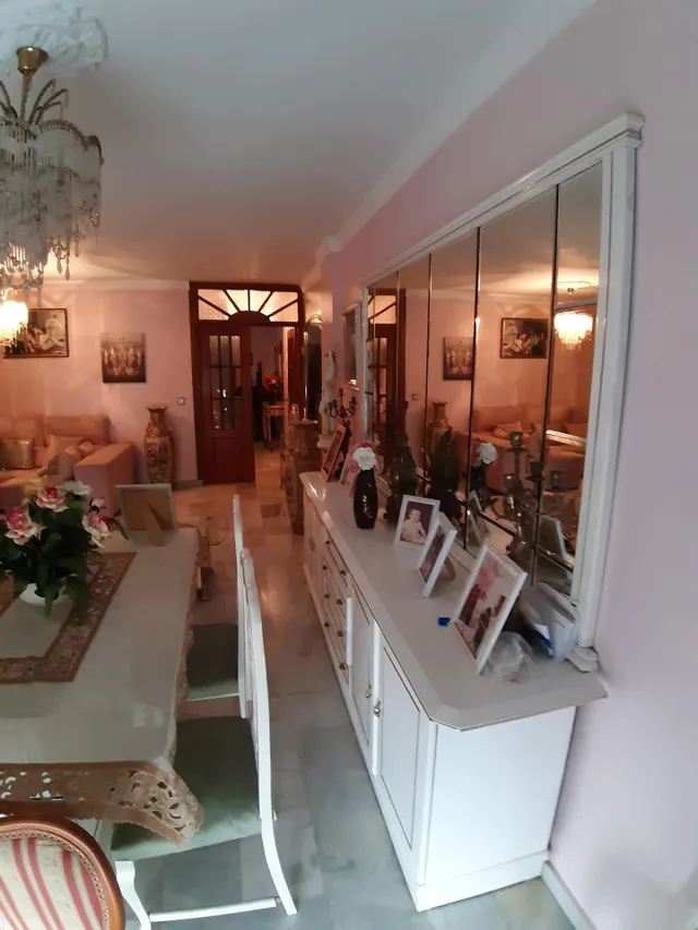 CASA MUY AMPLIA DE 4 DORMITORIOS LISTA PARA ENTRAR A VIVIR ( LAS LAGUNAS) — 3