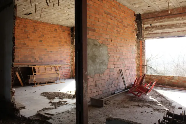 EN VENTA EDIFICIO EN CIGALES — 23
