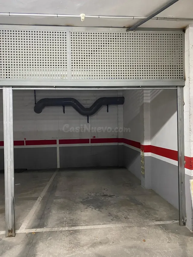 PLAZA DE GARAJE CERRADA CON EXCELENTE ACCESO - foto 2