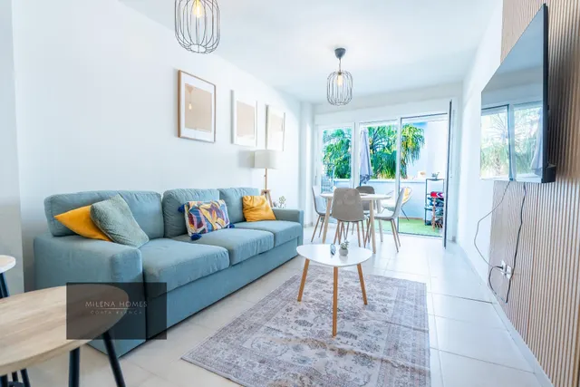 Magnífico apartamento con piscina, parking y cerca de golf e - foto 3