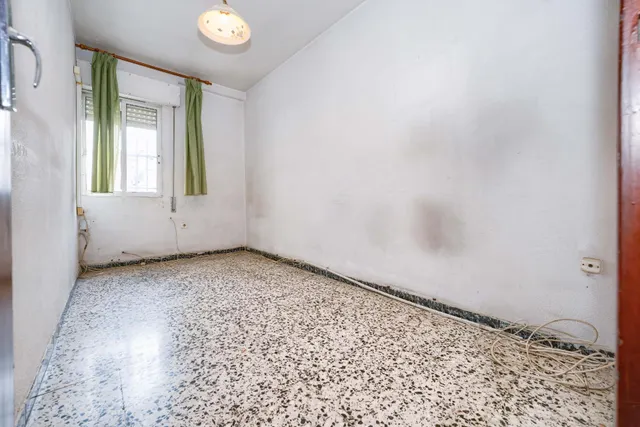 PISO EXTERIOR DE 4 DORMITORIOS Y TERRAZA — 27