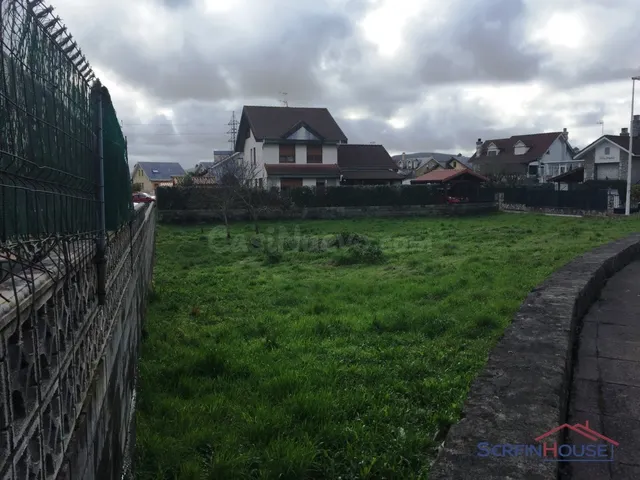 Parcela urbana junto a la playa. - foto 3