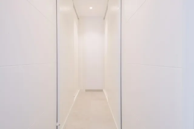 Impresionante vivienda de lujo en Benalmádena con vistas infinitas al Mediterráneo — 26
