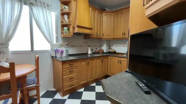 Piso de 3 dormitorios listo para entrar a vivir en el centro de Huércal de Almería — 12