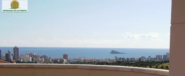 LUJOSO CHALET DE ENSUEÑO, CON VISTAS AL SKYLINE DE BENIDORM!!! — 49