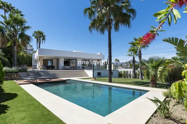 Chalet 4 habitaciones 320m² en venta - Marbella - foto 2