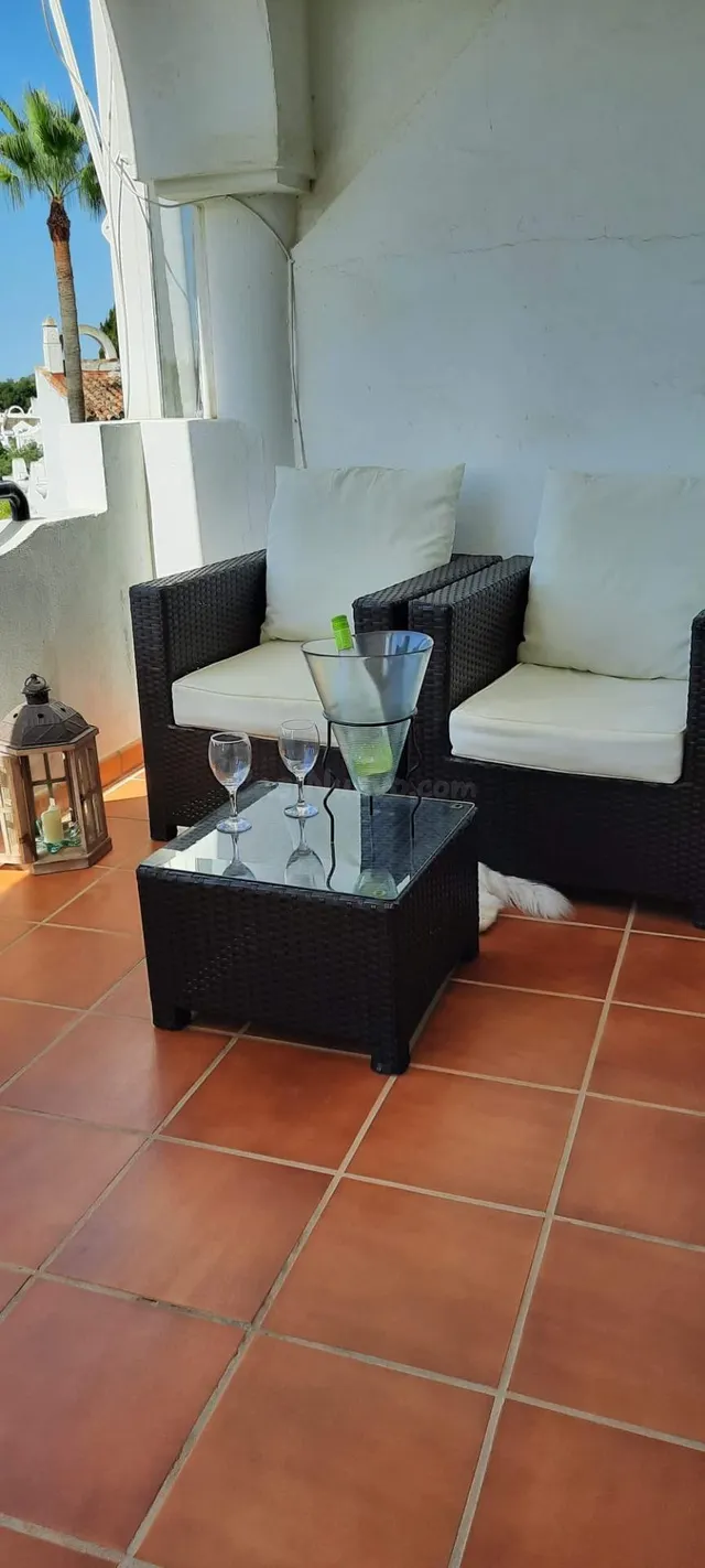 Marbella (Málaga). Dúplex con 80 m2 AMUEBLADO con 2 dormitor - foto 5