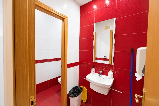 Local comercial 30 habitaciones 1355m² en venta - Pueblo Nuevo — 13